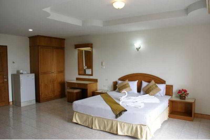 J A Hotel