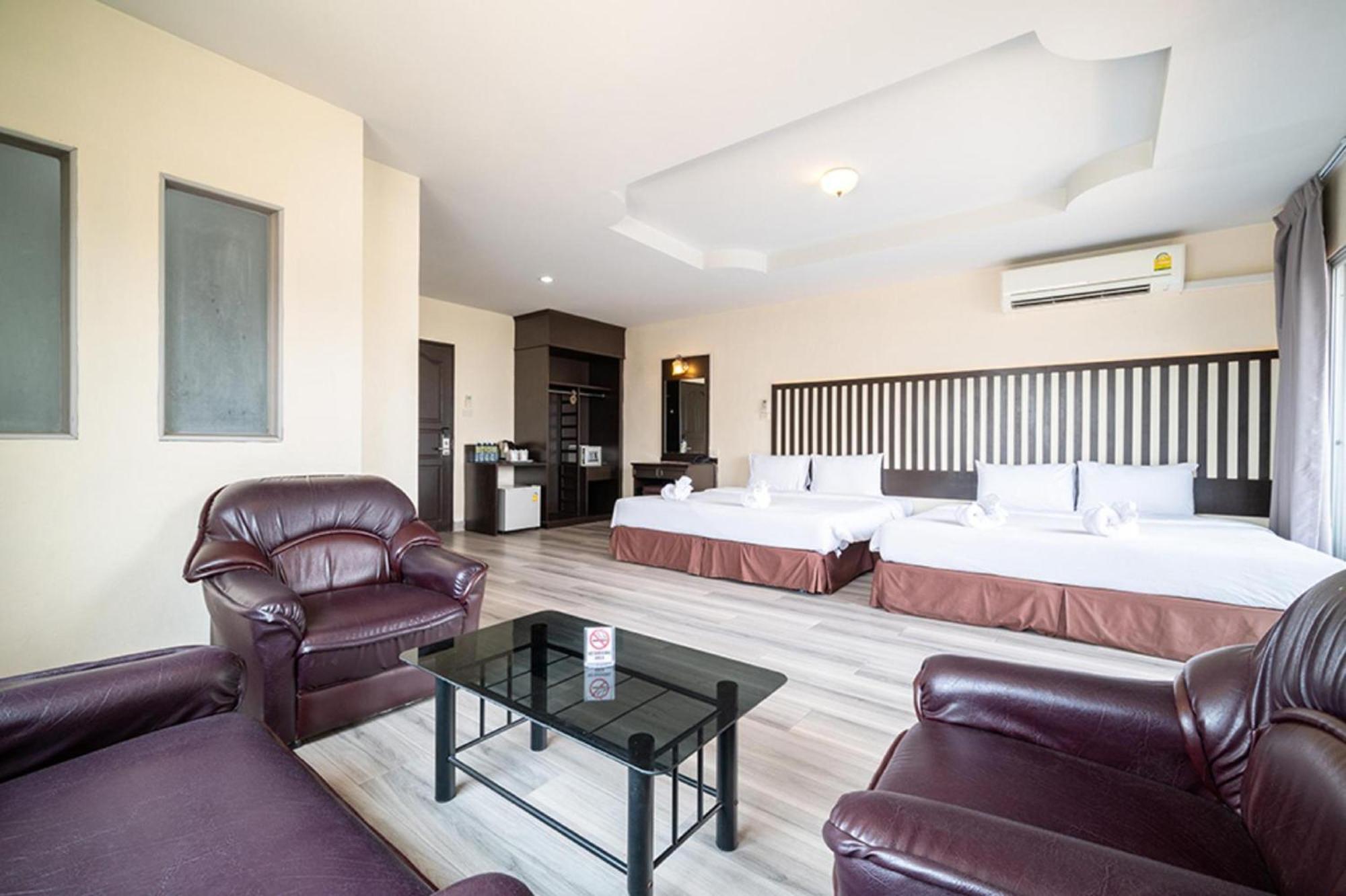 J A Hotel 5*