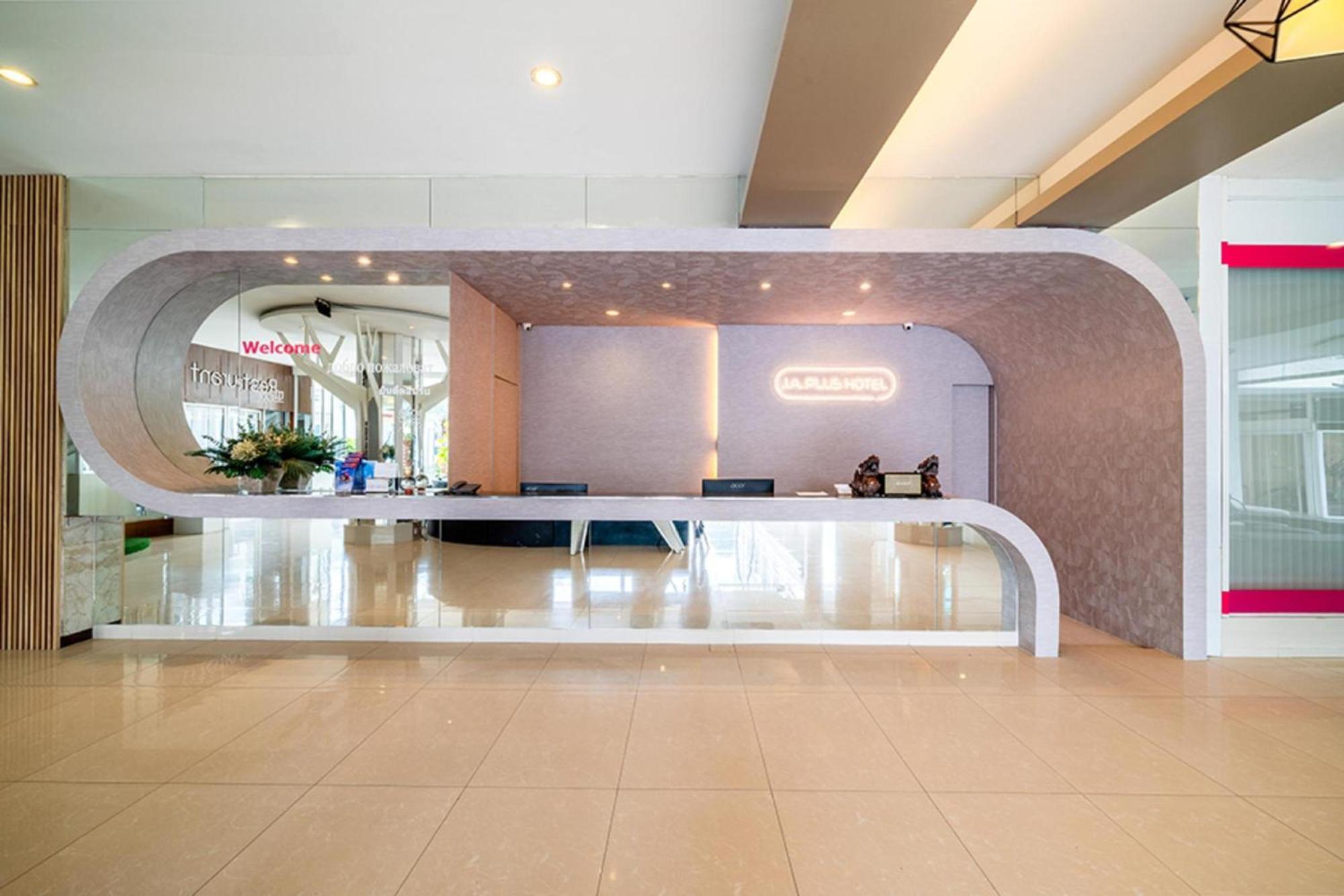 J A Hotel